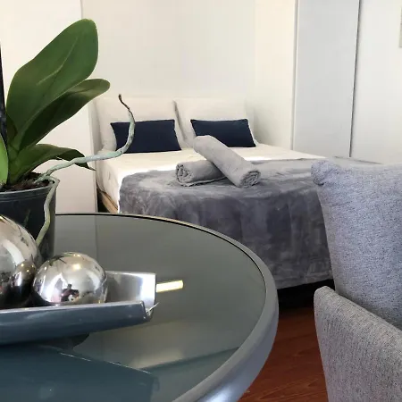 Apartment Beach Studio Apartment Funchal (Madeira)
