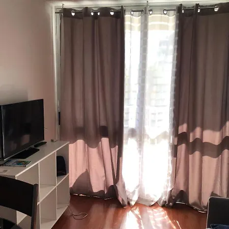 Beach Studio Apartment * Funchal (Madeira)
