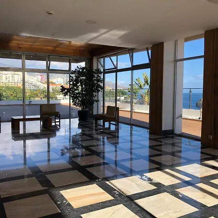 Beach Studio Apartment Фуншал