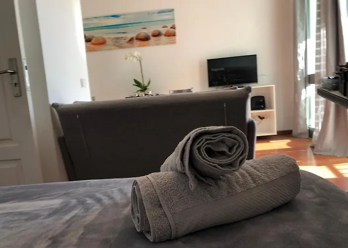 شقة Beach Studio Apartment *