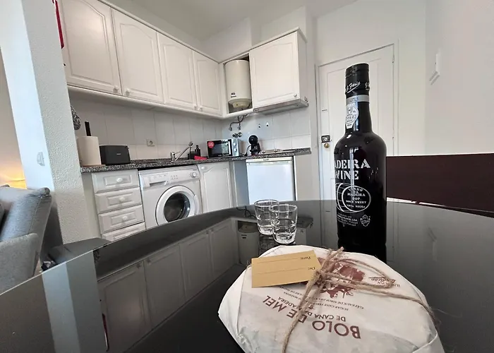 شقة Beach Studio Apartment فونشال